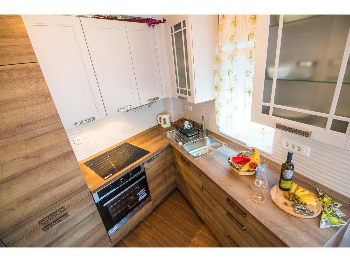 Olive Tree Apartment Подстрана Екстериор снимка