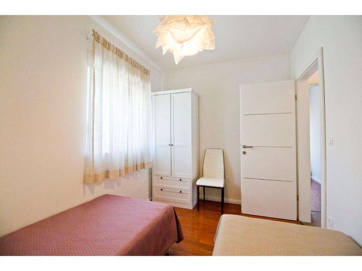 Olive Tree Apartment Подстрана Екстериор снимка